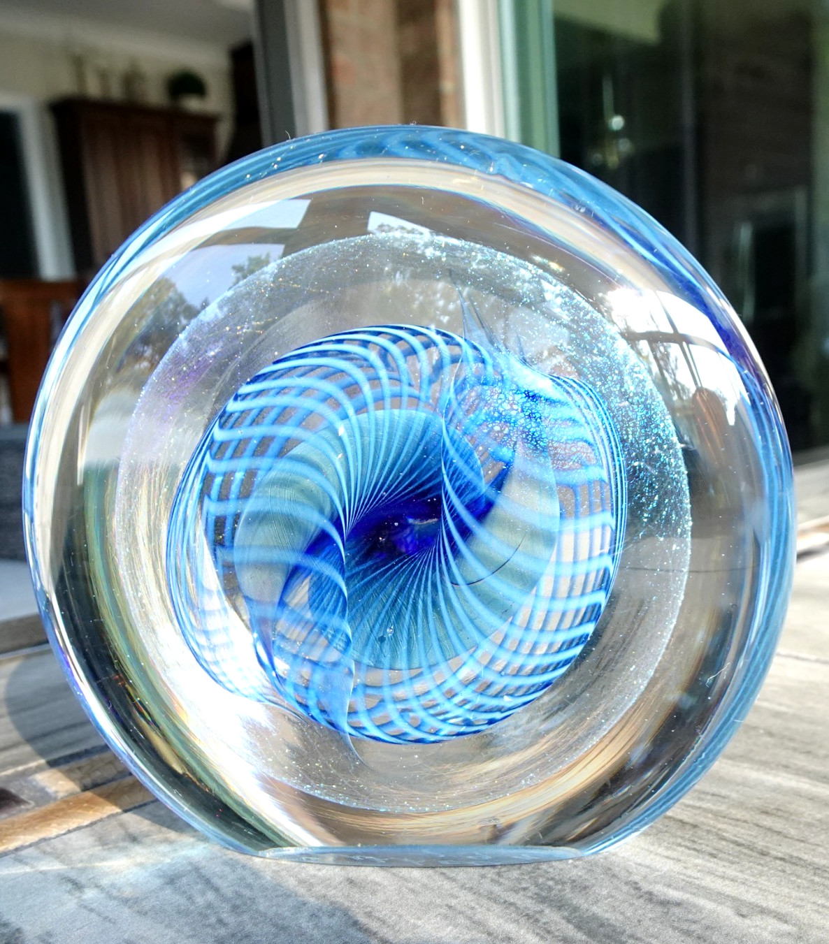 Signed Robert Eickholt Dichroic Pulled Ribbon Art Glass Disc Paperweight 1990