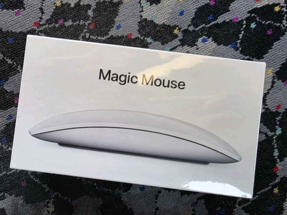 Apple Magic Mouse Bluetooth Maus MK2E3Z/A NEU OVP Model A1657 BRANDNEU