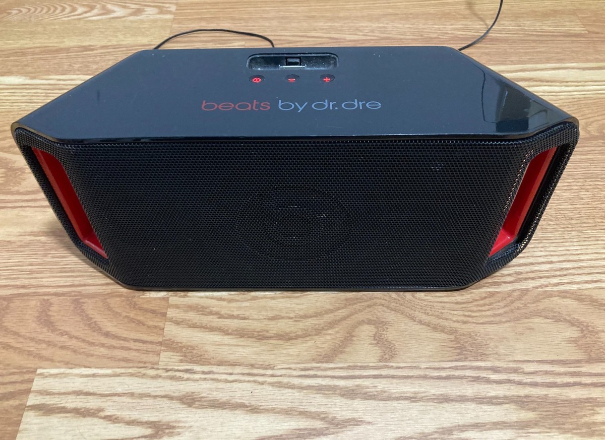 Beats by Dr. Dre Beatbox Portable Speaker Travel Boom Box