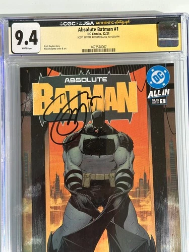 Absolute Batman #1 First Print SIGNED Scott Snyder at Third EYE Comics CGC 9.4