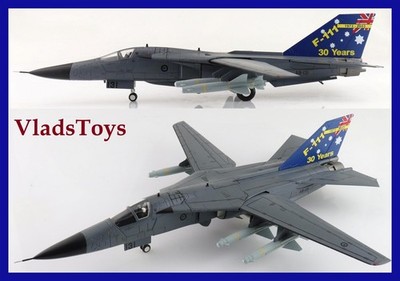 Hobby Master 1/72 F-111C Aardvark Pig A8-131 RAAF 1973-2003 w/4 x AGM-142 HA3033
