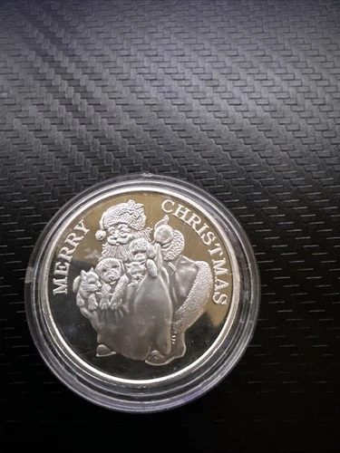 Merry Christmas One Troy Ounce .999 Fine Silver 2000
