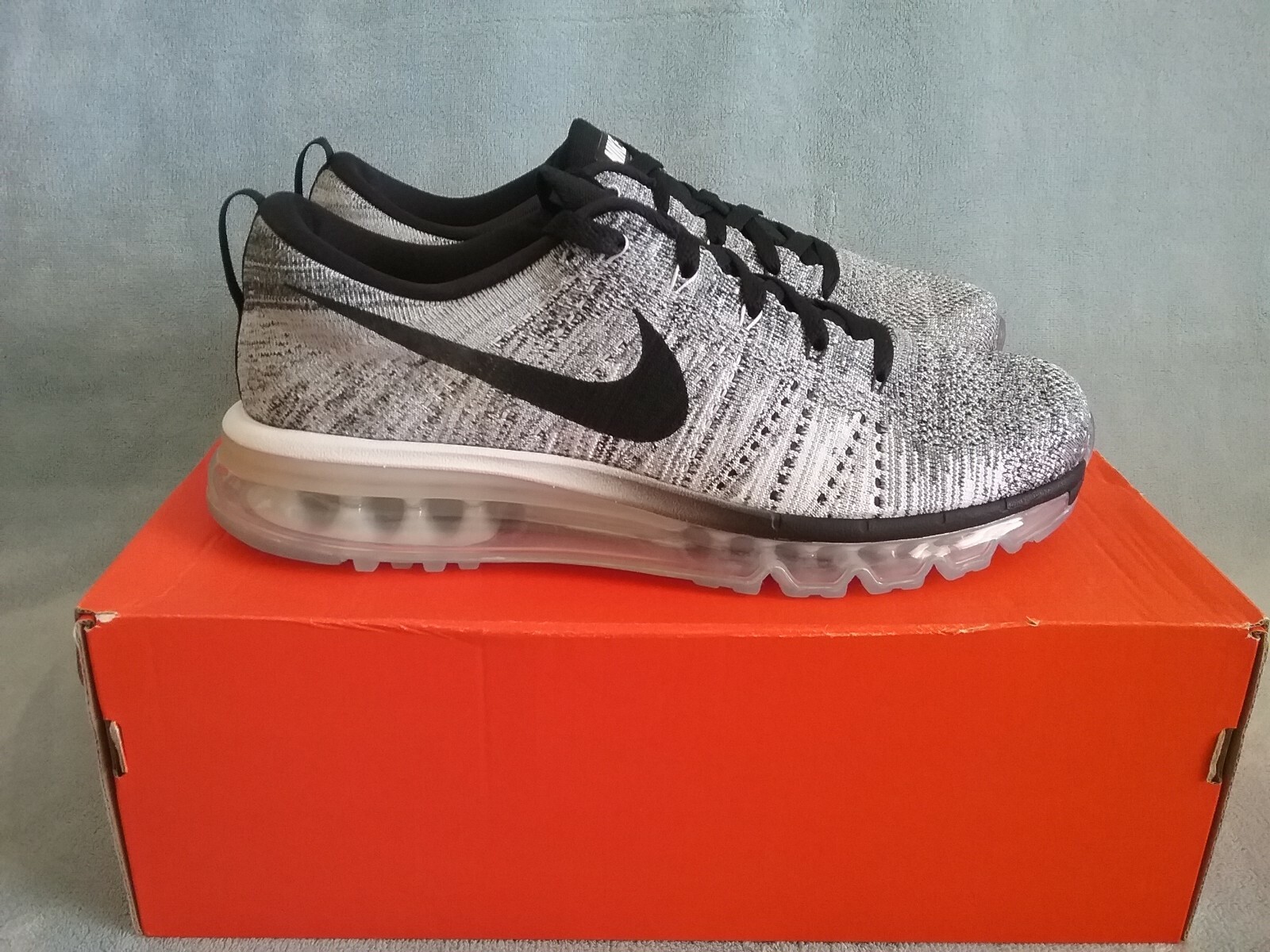 nike flyknit air max oreo