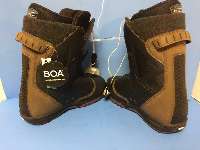 vans snowboard boots size 11