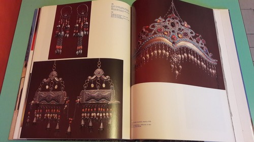 L'ART DE L'ASIE CENTRALE AURORA + PARIS POSTER GUIDE - Picture 5 of 6