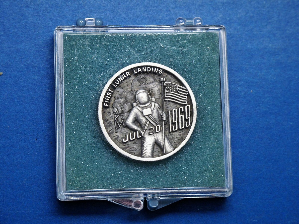 HONNEUR TRAVAIL 労働勲章　メダル　銀　フランス 1969 LG Balfour Company Apollo 11 First Lunar Landing Medal in