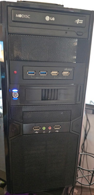 Desktop PC m. Asus F2A85-V Mainboard Sockel FM2+AMD A8-5600K,8GB RAM,700W NT