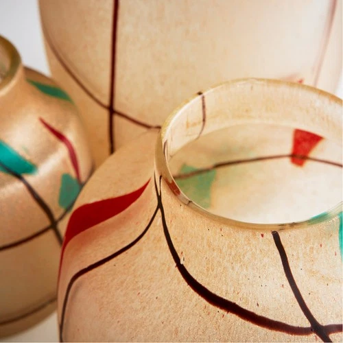 Cyan Design 10860 Cuzco 9 inch Vase - Picture 3 of 3