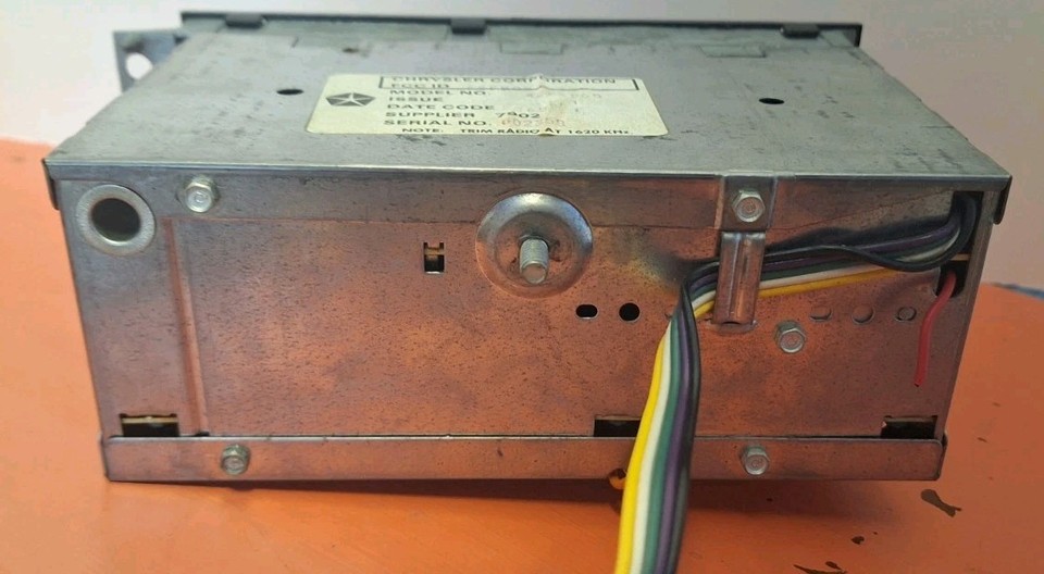 Vintage Chrysler Push Button AM/FM Car Stereo | eBay