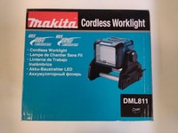 Makita DEADML811 Akku-Led-Baustrahler 750|3000 Lm 14.4/18V Ohne Akku/Ladegerat