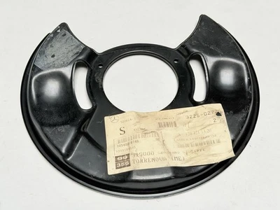 Original Mercedes-Benz W124 Vorderradbremse Abdeckblech Vorne A1244211320 - Bild 1 von 2