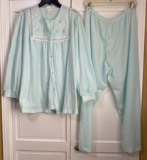 VINTAGE CAROLE BLUE FUZZY WARM PAJAMAS LONG SLEEVE EMBROIDERED FLOWER LACE LARGE