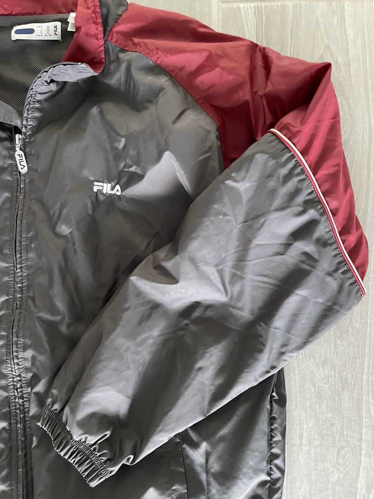 Giacca da pista Fila Windbreaker da uomo rosso grigio x large cerniera intera leggera
