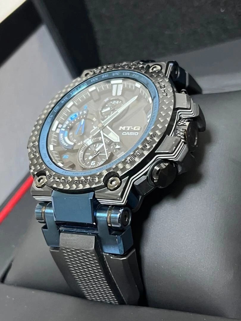 CASIO G-SHOCK MTG-B1000XB-1AJF MT-G Carbon Bezel Bluetooth Watch