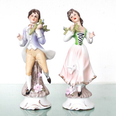 DRESDEN Figurine Couple PORCELAIN Germany 1950s! Beautiful Completely UNDAMAGED!