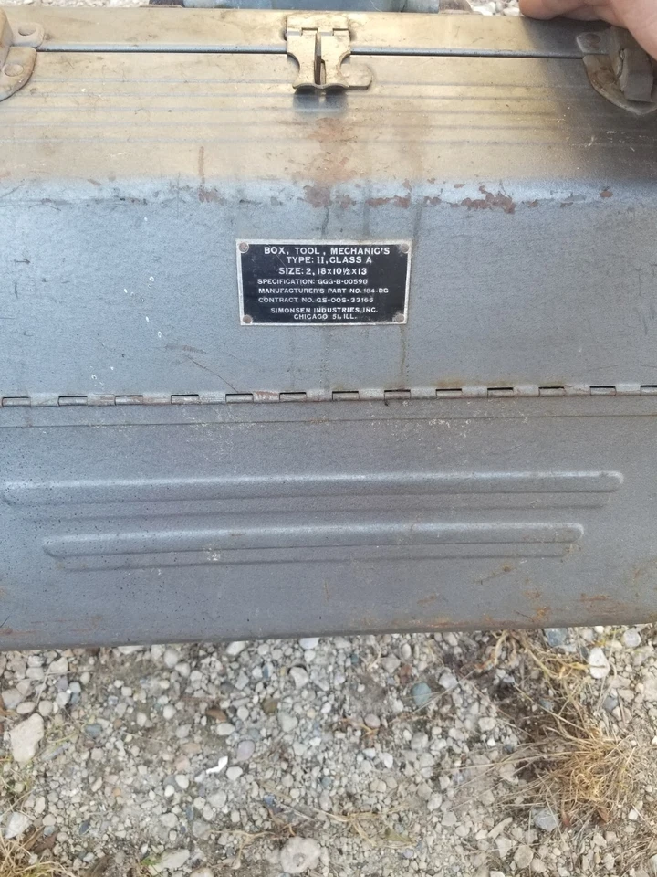 SIMONSEN METAL TYPE II CLASS A MECHANICS TOOL BOX. 18x10 1/2x 13 403RD FIGHTER  - Image 3 of 4