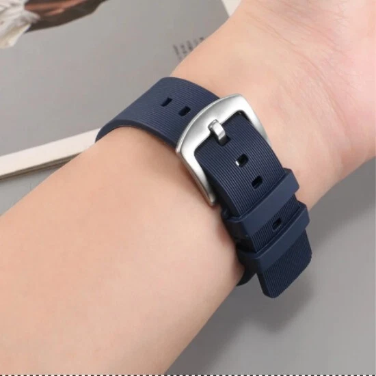 Cinturino orologio silicone fibbia farfalla nero 20-23mm per cartier santos 100 - Immagine 4 di 4