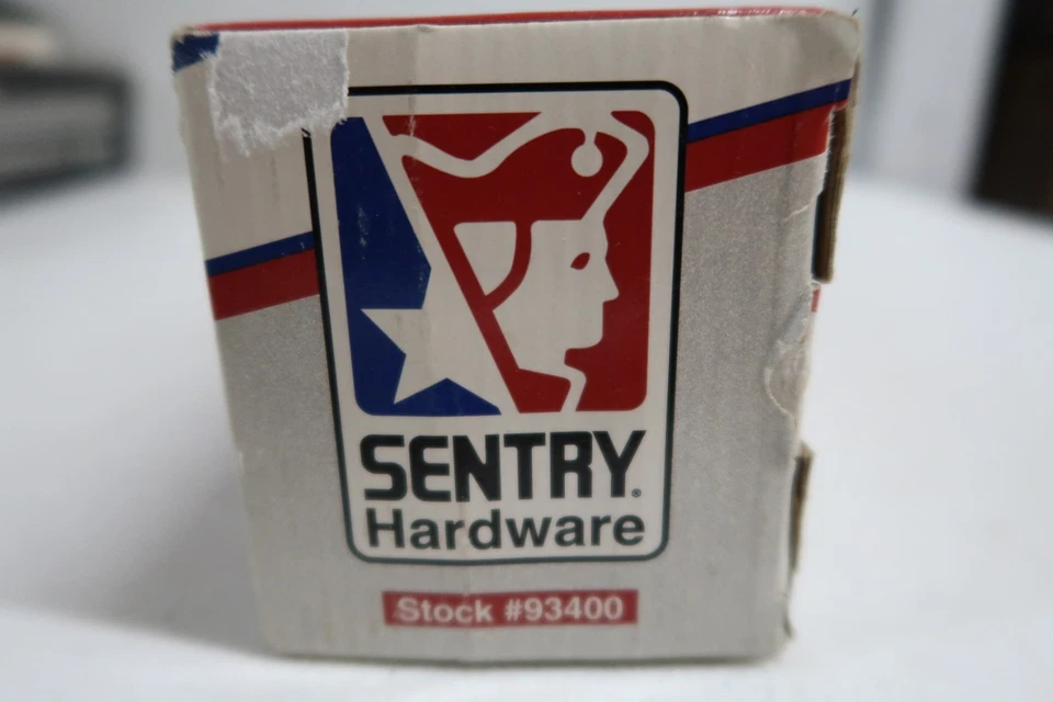 🔥1960 GMC 1/2 Ton Model 1001 Pickup Sentry Hardware Bank 1:25 DieCast With Box - Image 4 of 4