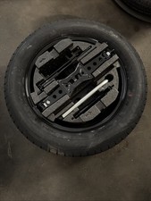 Original Skoda Kamiq NW4 Komplettrad 195/60 R16 Goodyear Bordwerkzeug