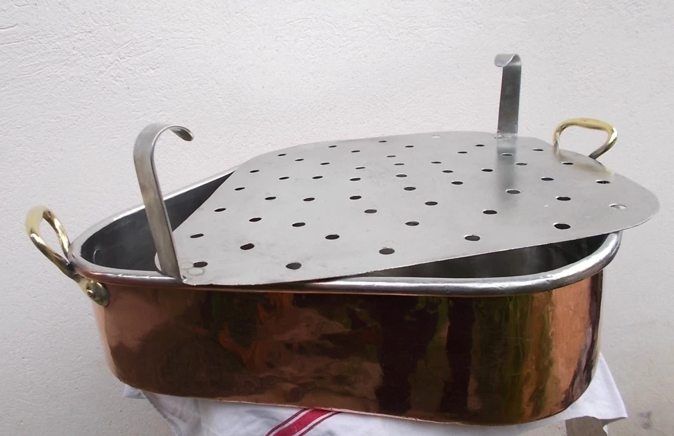 Turbotière en cuivre étamé alimentaire avec grille, vers 1915, L 70 cm 22 Lb - Photo 1/4