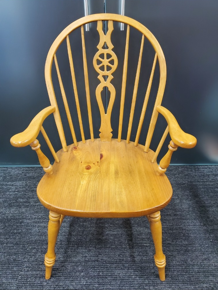 Ethan Allen Farmhouse Pine Dining Armchair Bowback Pine #23-6002A