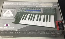 Novation Remote 25SL Compact Midi Keyboard Co...