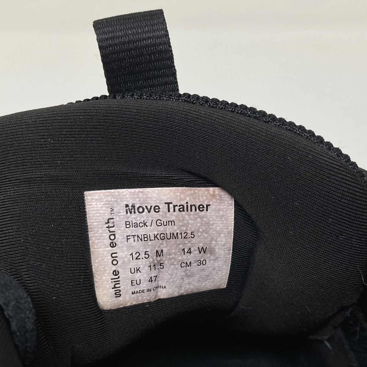 While On Earth Move Trainer Mens 12.5 Black/Gum View 6