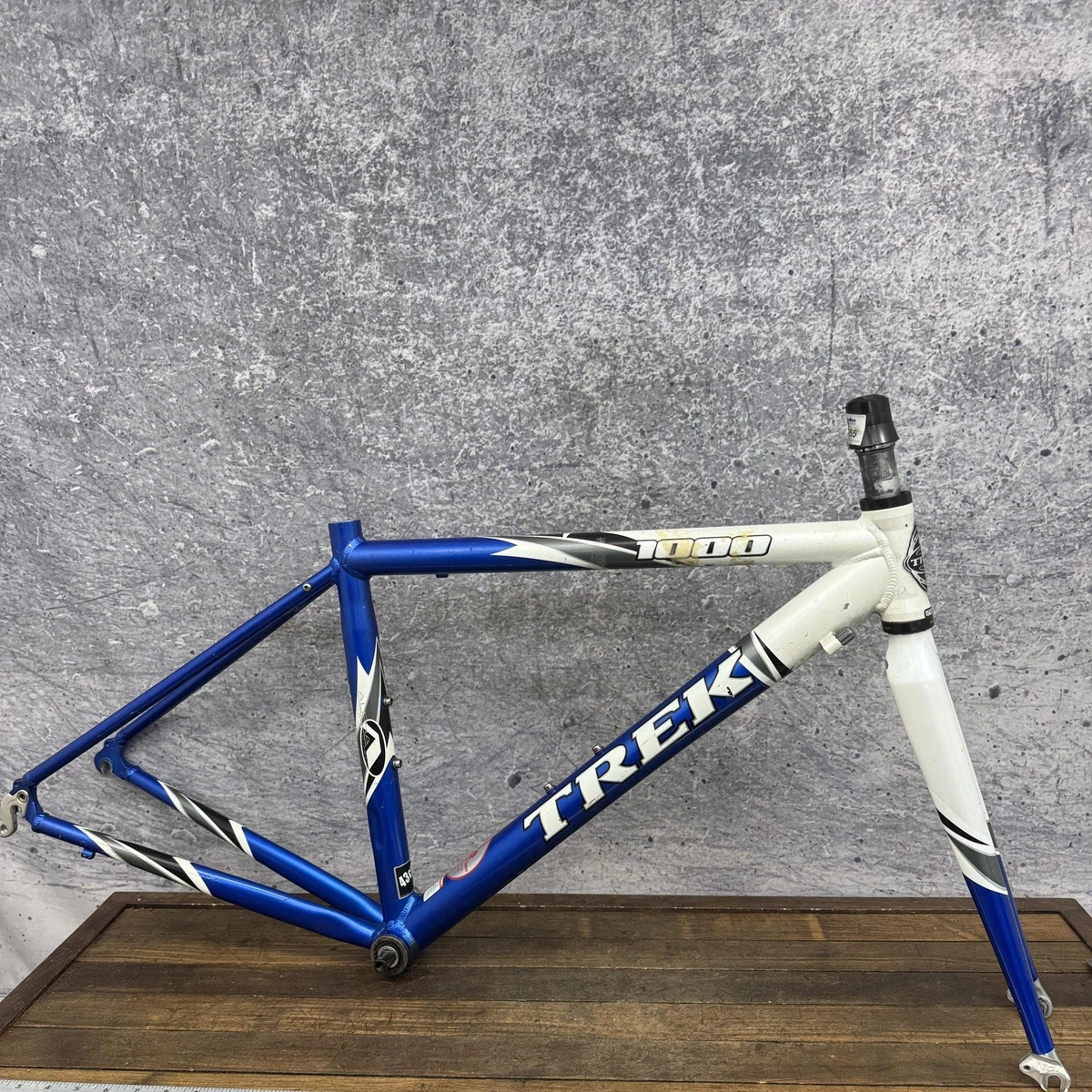 Trek 1000 Road Bike Frameset 43cm Blue Aluminum Fork 130mm Small