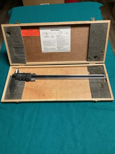 Fowler 54-100-012 Electronic Caliper 0-12"/300mm Range .0005”/0.01mm Res