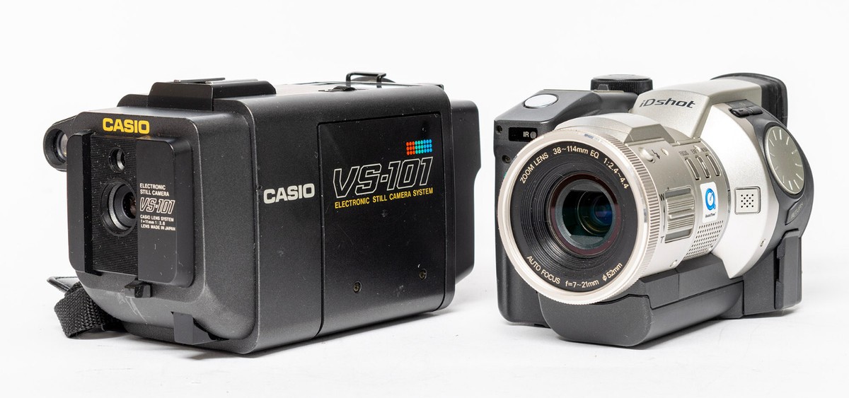 Casio VS-101 Still Video Camera from 1986 plus Sanyo IDC
