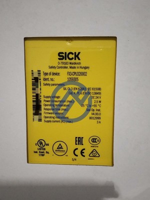 Brand new FX3-CPU320002   Safety relay Expedited Express DHL #E10