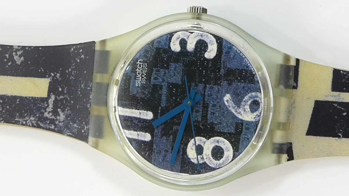 A Lovely 34mm 1996 Swatch Watch GG141 