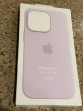 Apple Silicone Case with MagSafe for iPhone 14 Pro - Lilac
