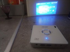 Portable Projector Full HD 1080p Screen Size Up to 100 Hdmi Build Inwifi Home