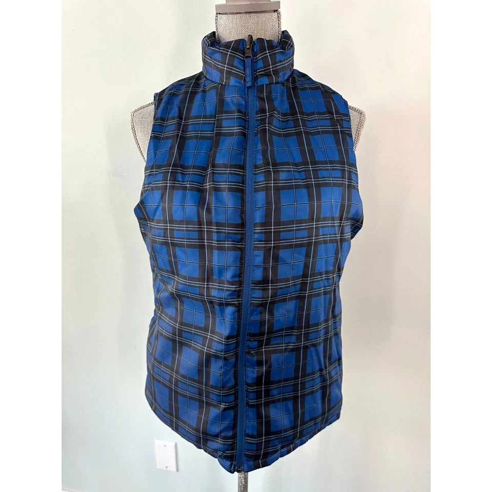 Merona Women's Dark Navy Blue Solid Plaid Reversible Puffer Vest Top Size M - Image 3 of 4