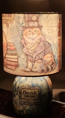 Alterego Katze Handarbeit Tischlampe Stoffschirm Keramikfuß Wohndeko Geschenk