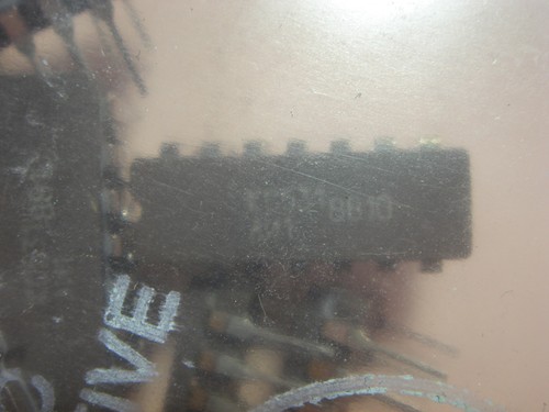 30x 74S08 = KC531LI1 Quad 2-Input AND Gate #8L - Picture 2 of 2
