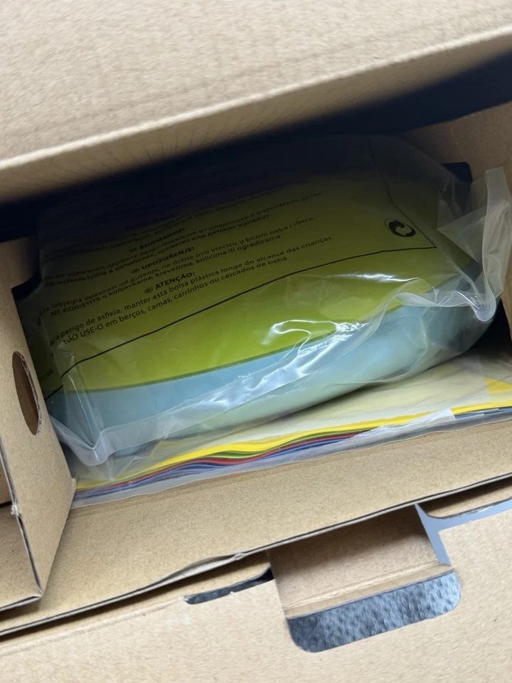 Cranium Hullabaloo Game Hasbro 2003 Preschool Music Movement Game New - Image 3 of 3