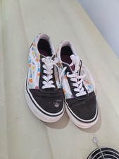 VANS Youth Size 3
