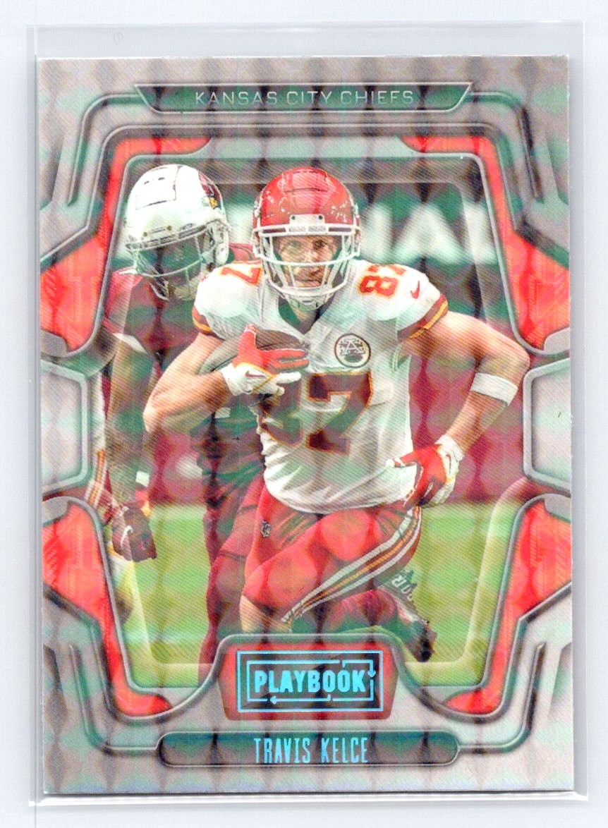 2022 Panini Playbook #30 Travis Kelce Mosaic