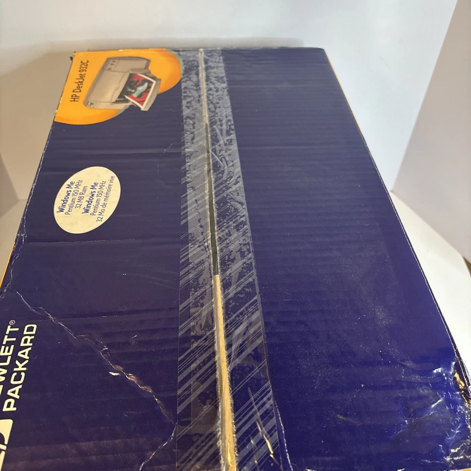 HP Deskjet 932C Standard Inkjet Printer with Ink - Image 3 of 4