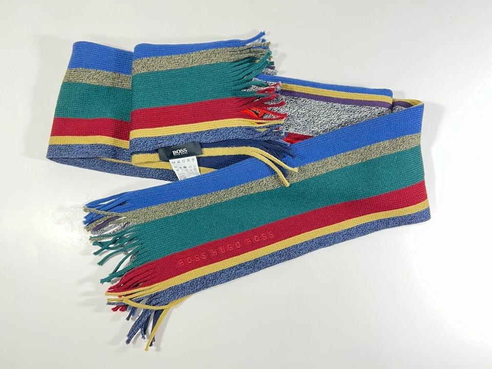 Bufanda tejida acanalada 100 % lana virgen Hugo Boss con rayas vintage Foto 2 de 4