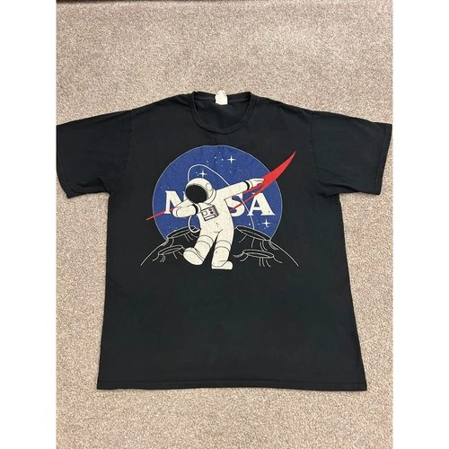 NASA T Shirt Mens Large Black Excellent Dabbing Astronaut Graphic Tee - product listing photo