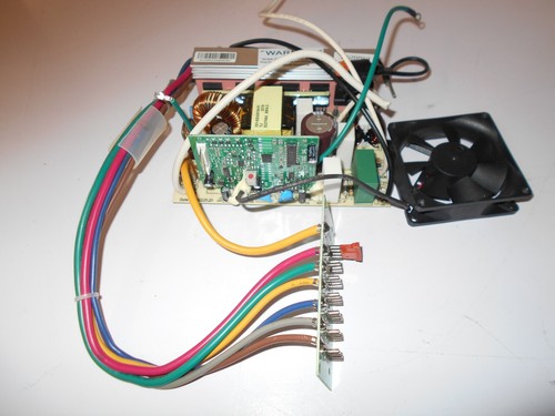 *WFCO WF- 8735 CONVERTER MAIN BOARD ASSEMBLY FUSE HOLDER FAN *6*