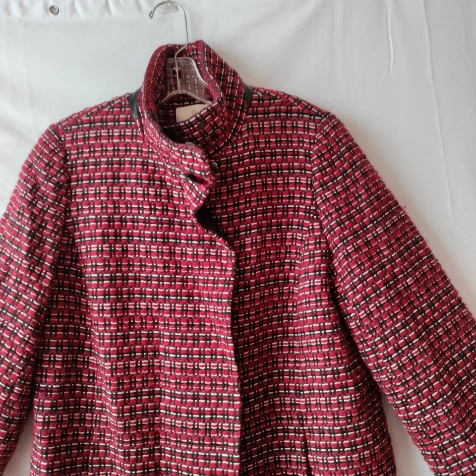 Gabardina Etcetera Longline roja ribete de cuero genuino cremallera completa pata de gallo talla 6 Foto 4 de 4