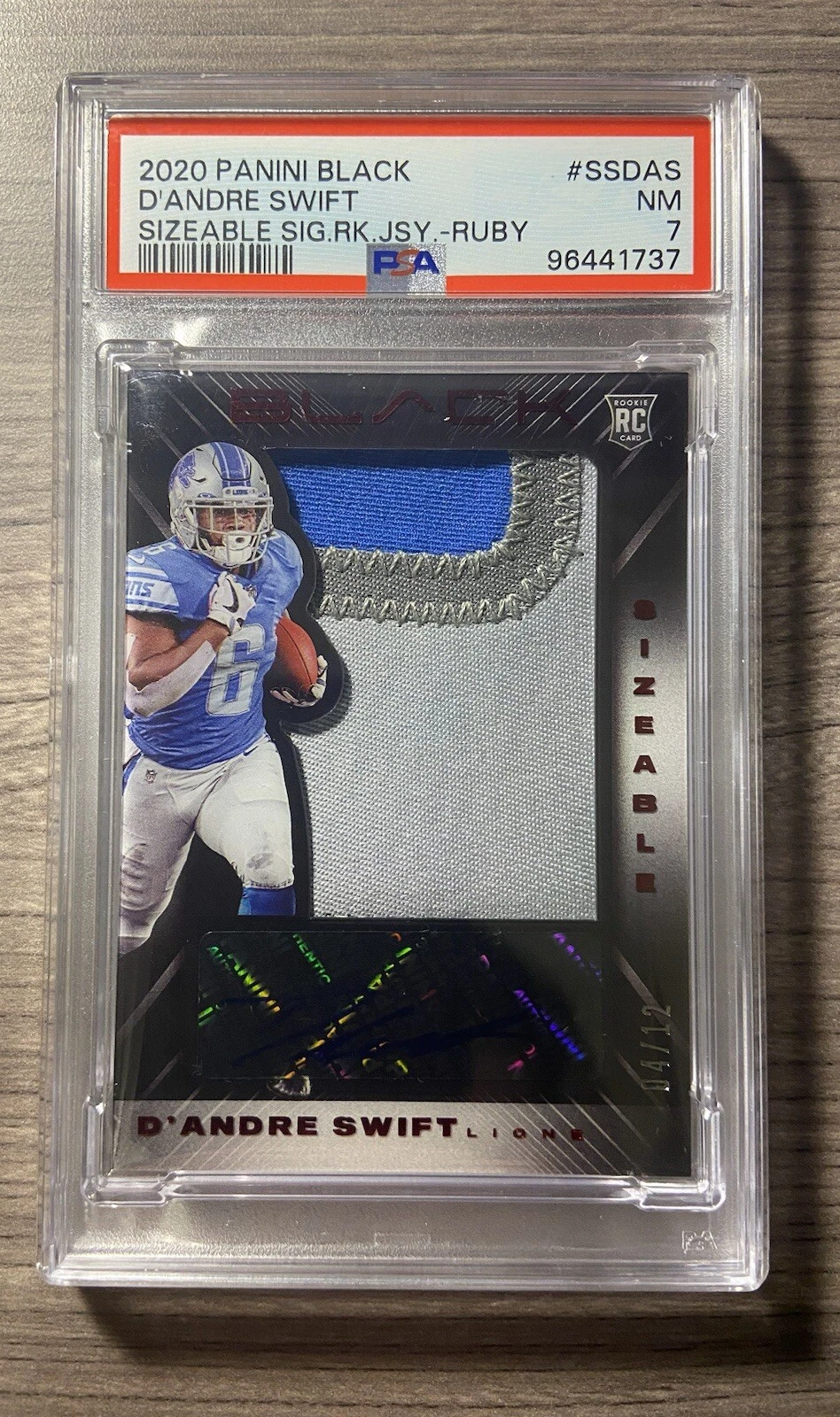 D'Andre Swift Panini Black Sizeable Signatures Rookie Jersey #SSDAS Ruby