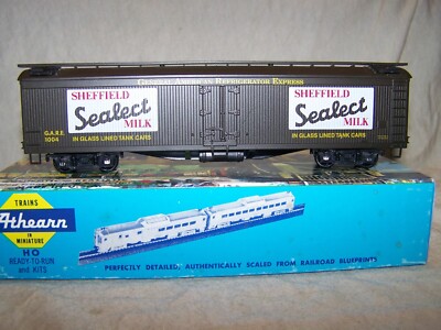 Athearn HO 50' Express Reefer Sheffield (RTR)