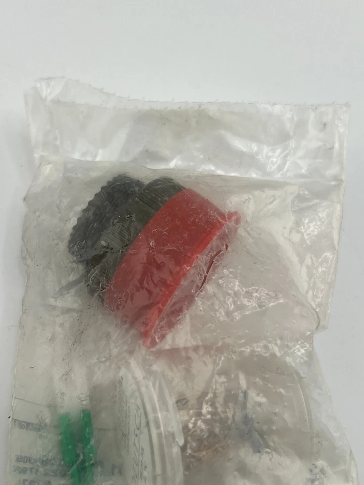 Deutsch DTS26W19-35PN V001 圆形连接器 68 针公头 D38999/26WF35PN — 第 3/4 张图片