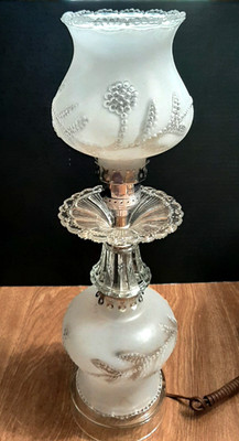 1940-1950 Shabby Chic Frosted Art Glass Table Lamp New /Never Used in Box Works