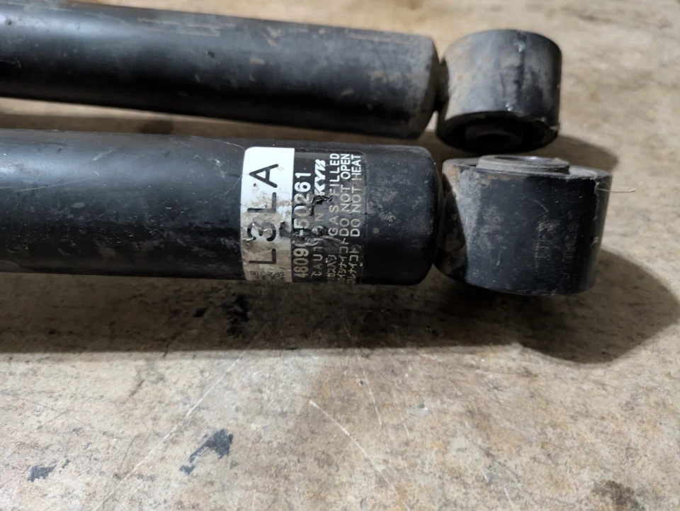 Par trasero de suspensión neumática OEM 2010-2012 Lexus LS460 48080-50261 48090-50260 OEM Foto 2 de 4